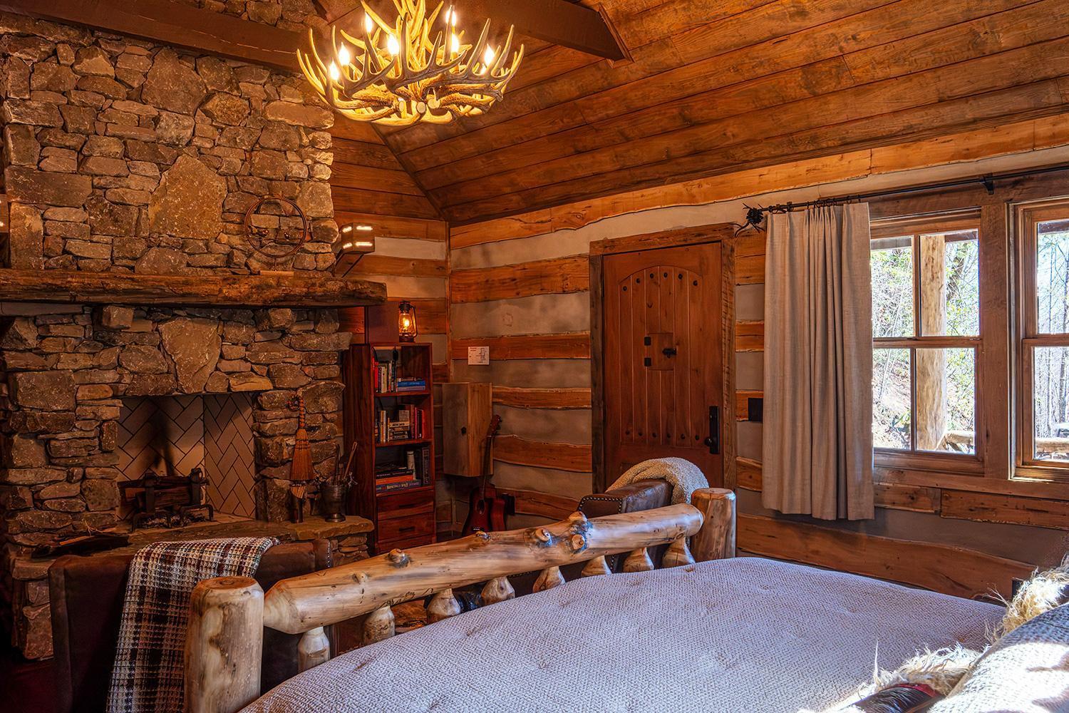 Elk & Embers Mountain Hideaway Hotel Waynesville Ngoại thất bức ảnh