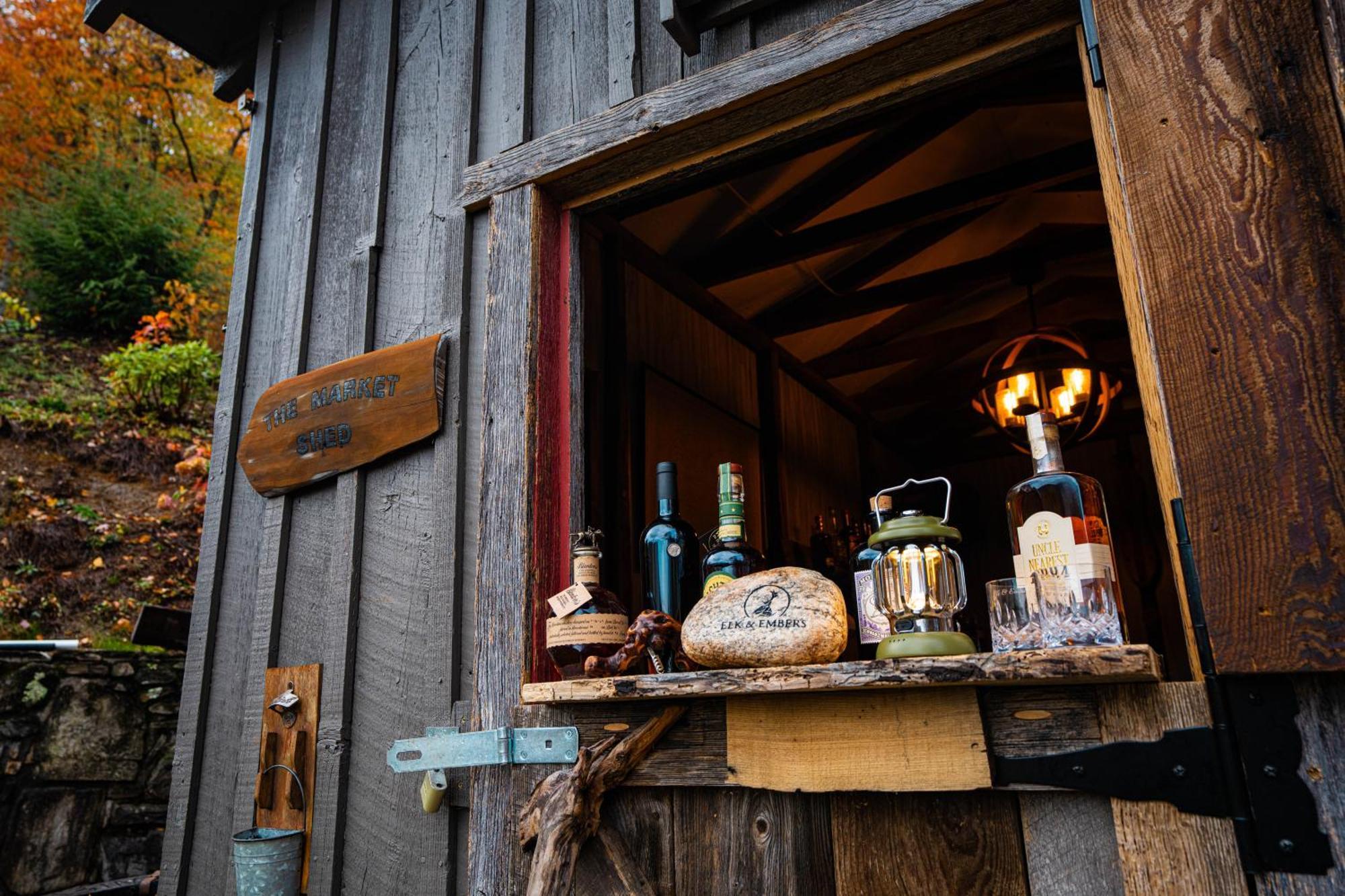 Elk & Embers Mountain Hideaway Hotel Waynesville Ngoại thất bức ảnh